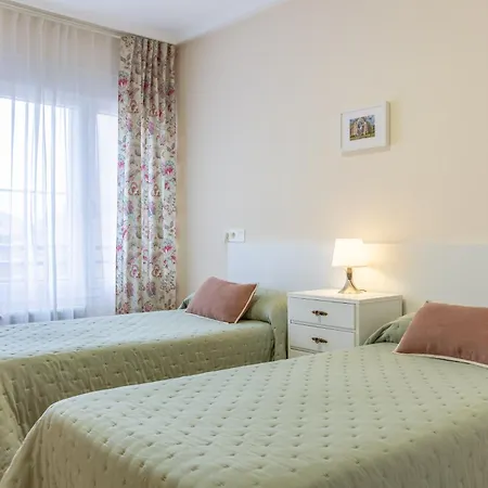 Ah Full&roomy Auditorio De Vut6502as Апартаменты Овьедо