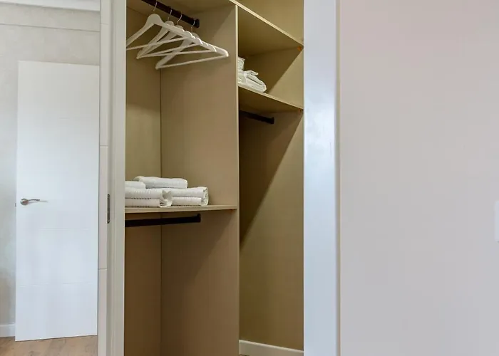 Apartamento Ah Full&roomy Auditorio De Vut6502as Oviedo